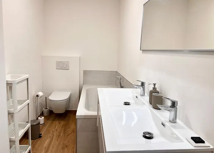 De Charme アパート